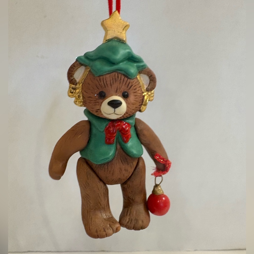 Vintage Hallmark Keepsake Ornament Gift Bearers porcelain Teddy bear ornament